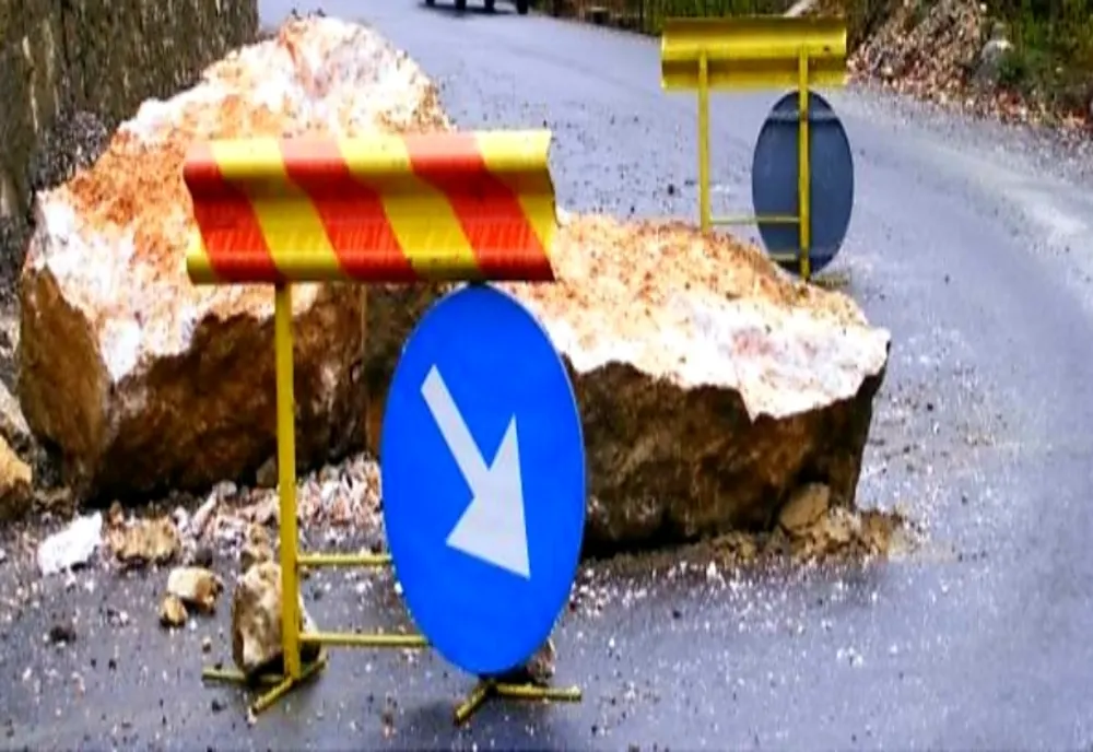 Drumuri izolate în România