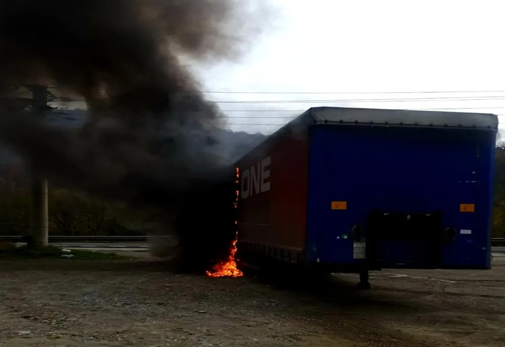 Tir în flăcări