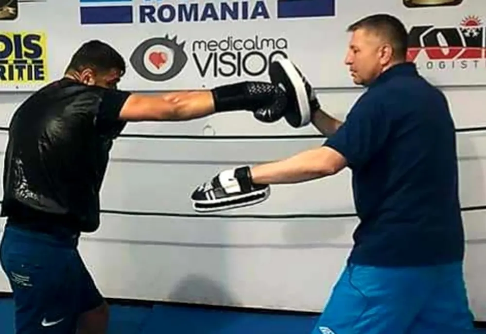 Fostul sportiv de performanță Marcel Boboc luptă să readucă boxul vâlcean în rândul campionilor