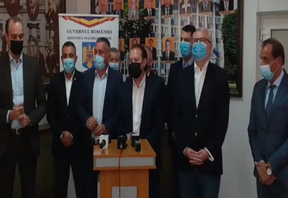 Premierul: Conectarea orașului Râmnicu Vâlcea de autostrada Sibiu-Piteşti se va face prin drum expres