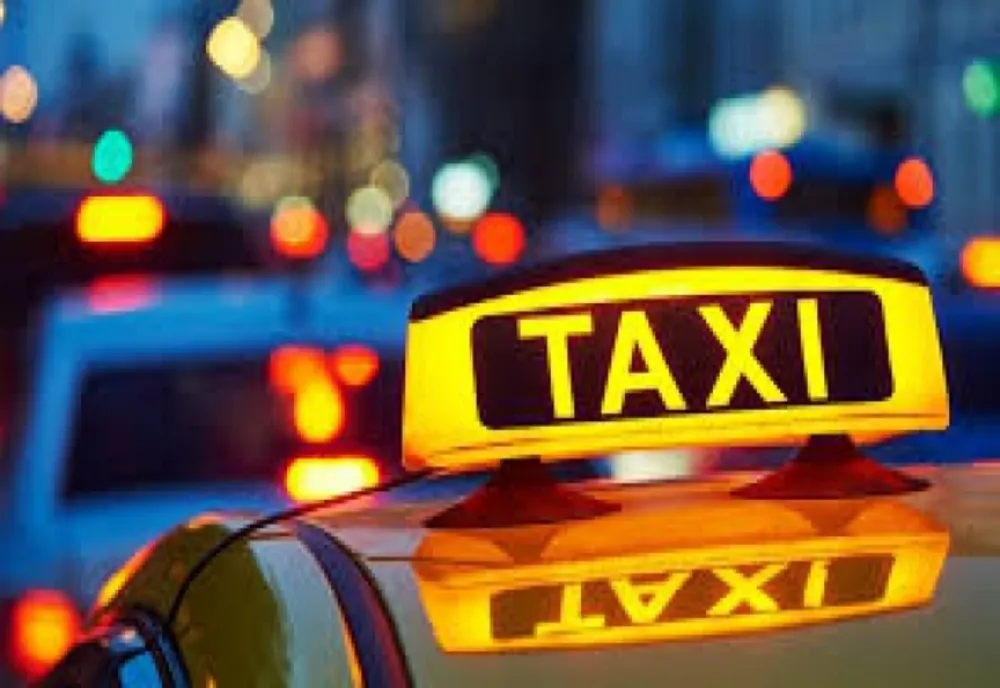 Verificări pentru conducătorii auto care efectuează transport de persoane în regim de taxi