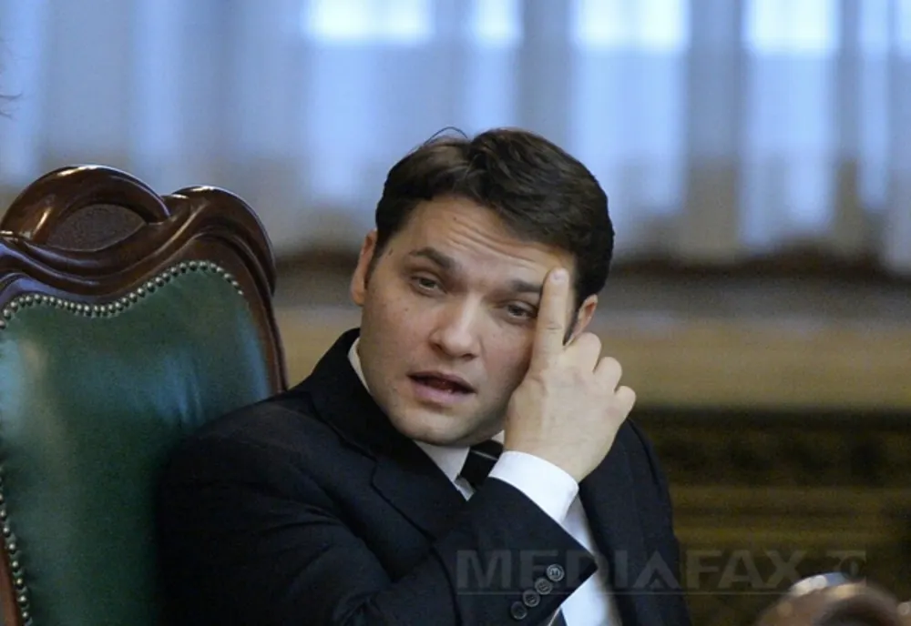 Dan Șova a fost condamnat de Curtea de Apel Bucureşti la patru închisoare cu executare pentru trafic de influenţă în dosarul „CET Govora”