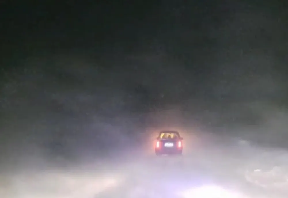 Două drumuri naționale rămân închise din cauza condițiilor meteorologice nefavorabile