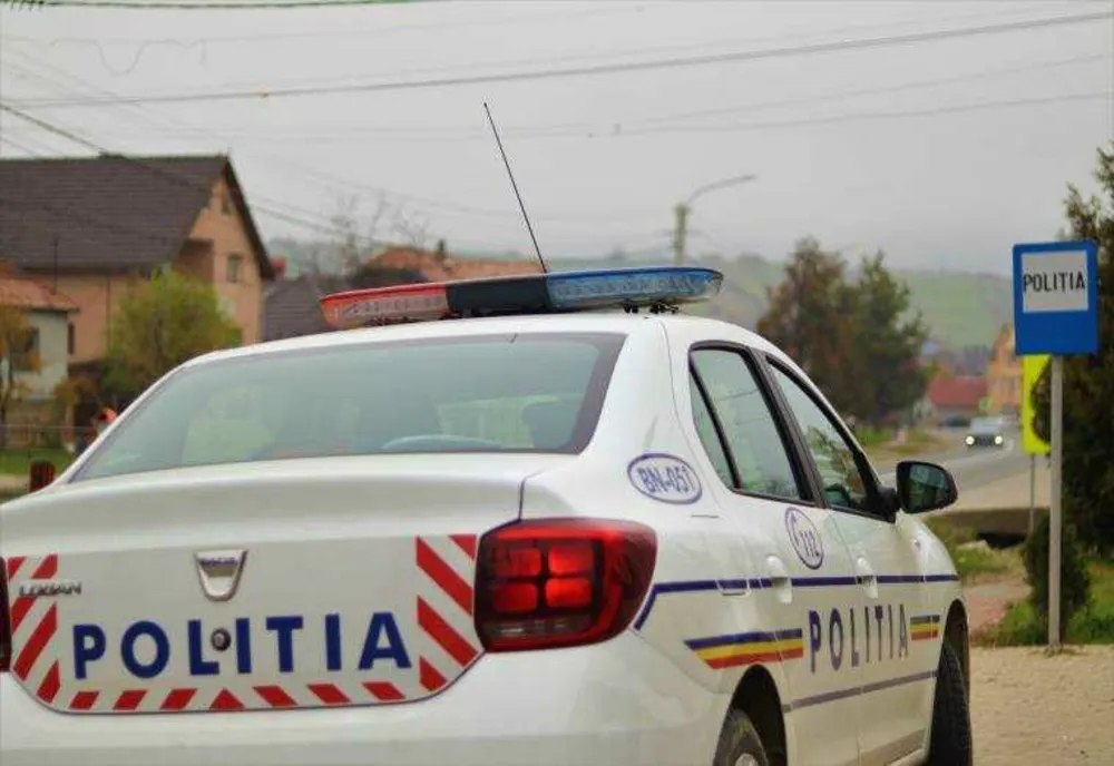 Polițist din Vâlcea, prins că falsifica dosare de daună
