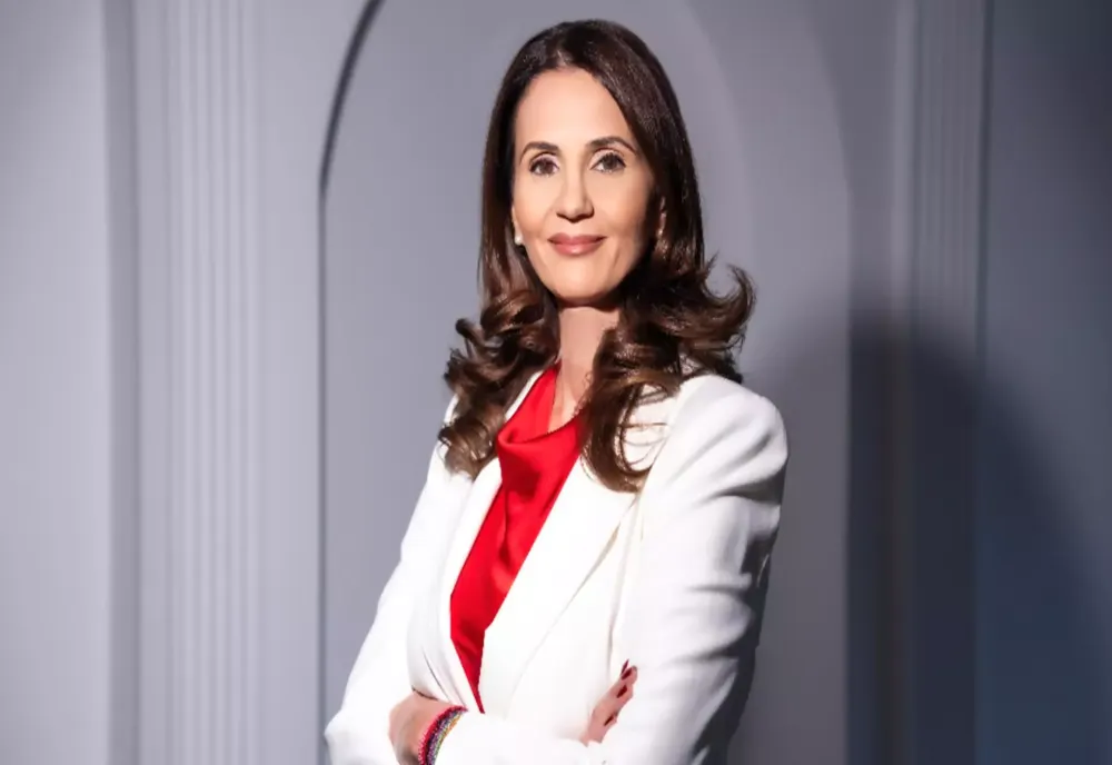 Anca Alexandrescu lansează noi acuzații privind „asaltul asupra justiției”. Mesaj ferm înaintea ediției „Culisele Statului Paralel”: „Țara ne este furată de sub nas în timp ce dezbinatorii sunt infiltrați în mișcarea suveranistă!”