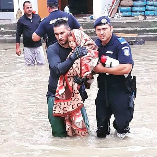 1D7E2010-408A-4D5B-A58F-43505412D7AE