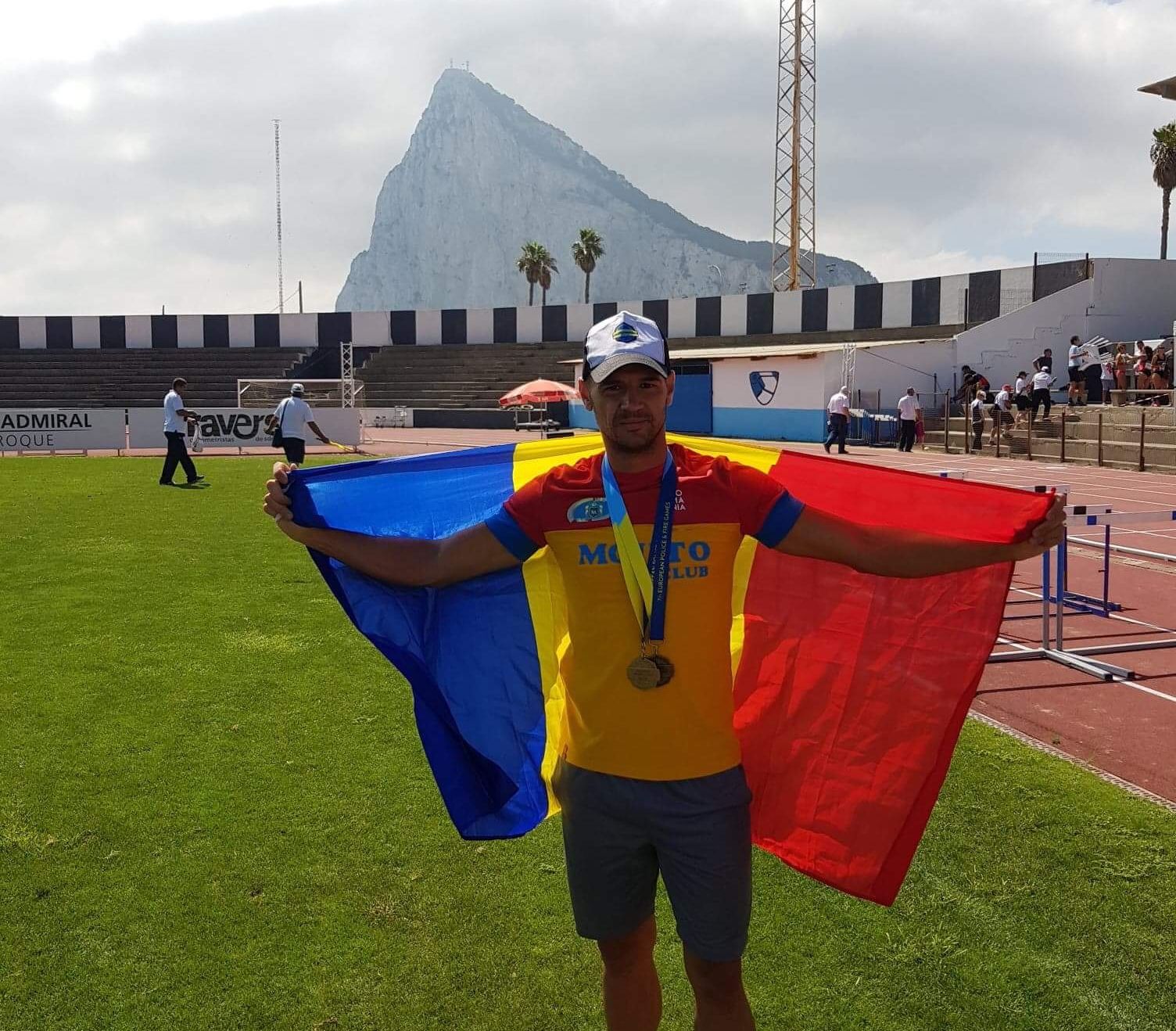 C6AC0C91-5BE6-4B02-9DF9-5364FD802FF9