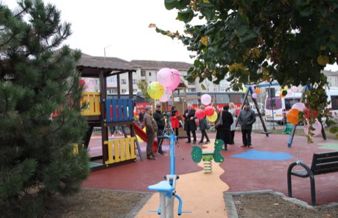 18295990-A7EB-4998-8985-B5526A55399E