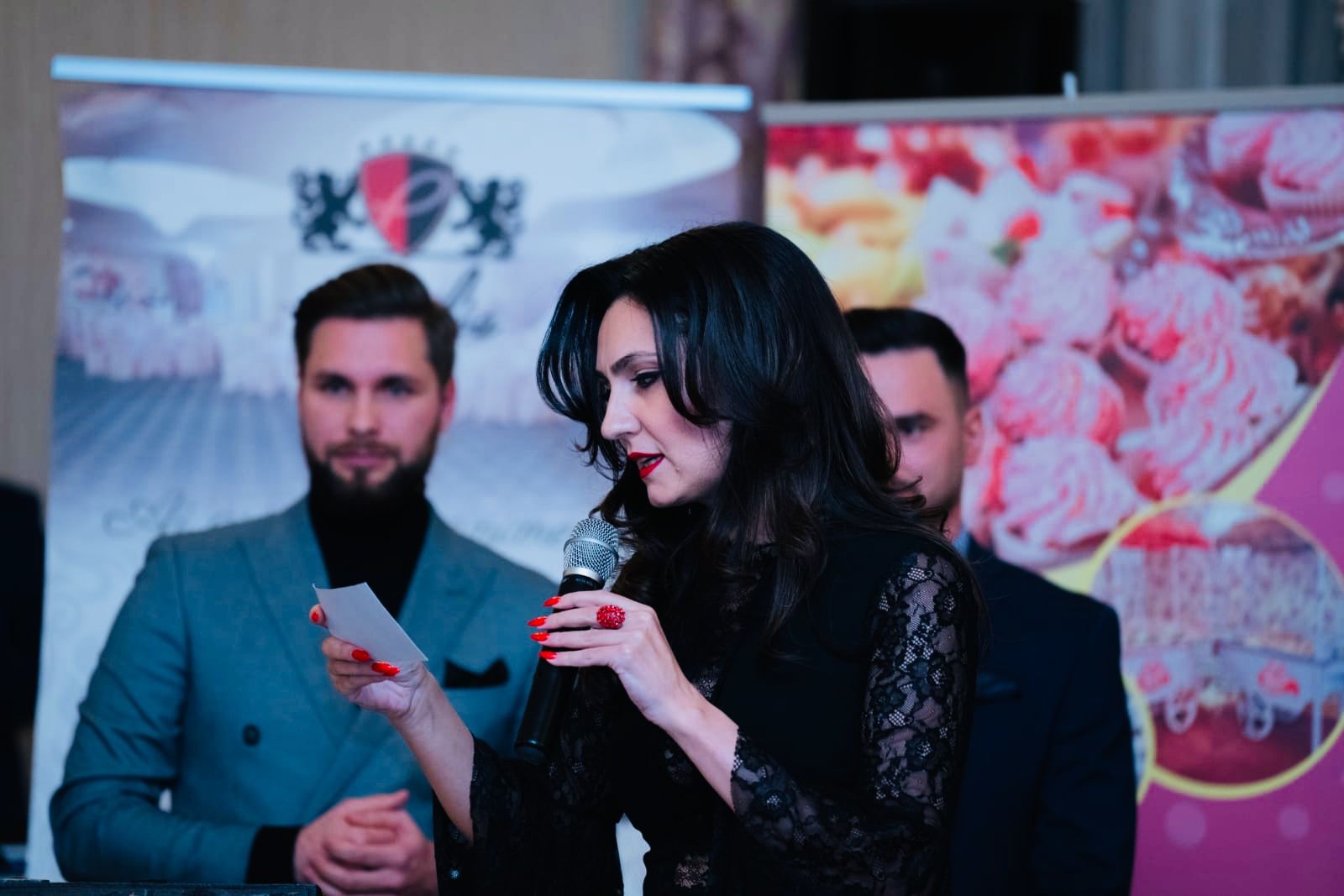 5DCCB0BD-EFAC-4EC4-B77F-A1330571F3DC