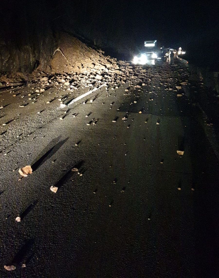 32ACDECC-CF21-4369-BF46-736FAAA49A65