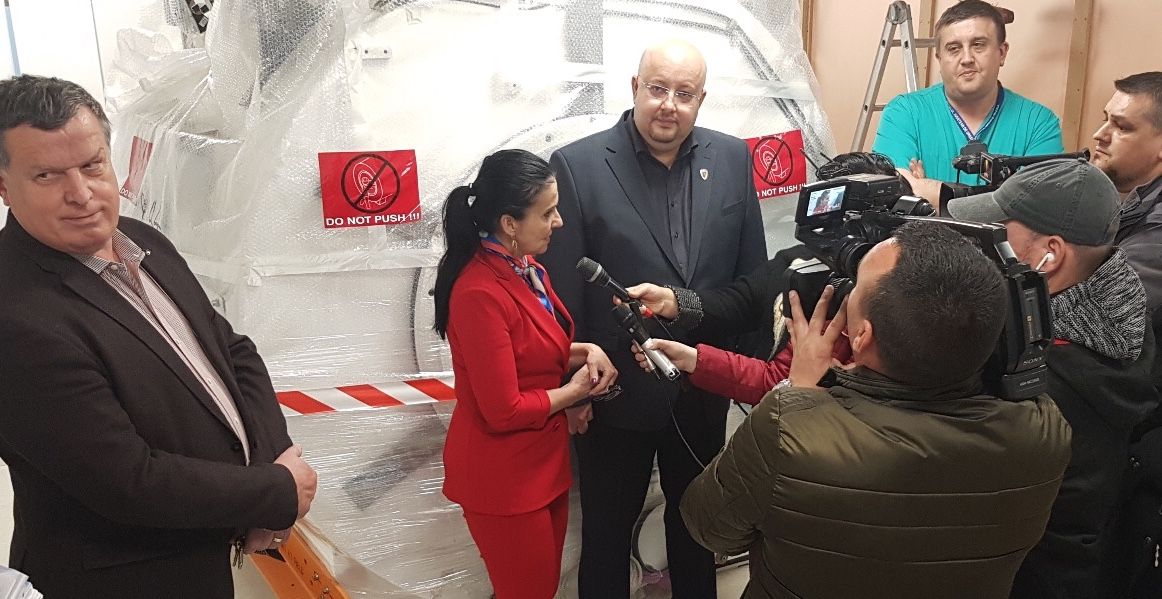 1BC578A9-BF9B-4C3D-A6FC-9B322D910D1D