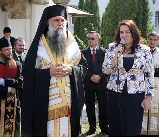 9B61341D-34F2-487B-9F62-B046A51C3972