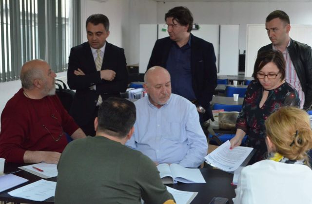 A2F783A7-2F40-45B8-A8B0-8250A9295FD8