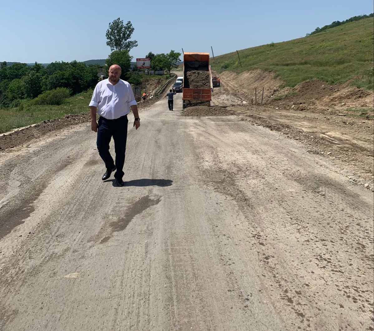 9E80E31F-87CB-4DF1-A252-049CE5529ACE