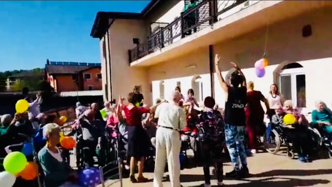 6B67D6D3-0C14-4E91-ABE4-CFDCD08229F2