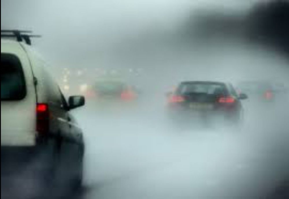 Avertizare pentru zilele cu ceață densă