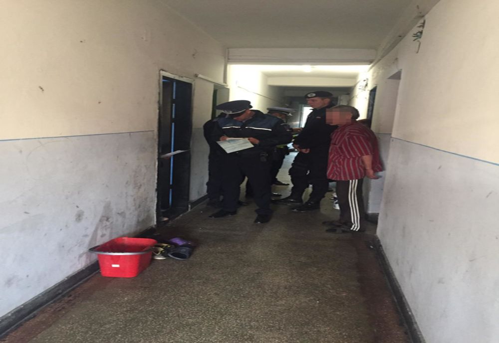 Percheziții la persoane bănuite de furt și tâlhărie