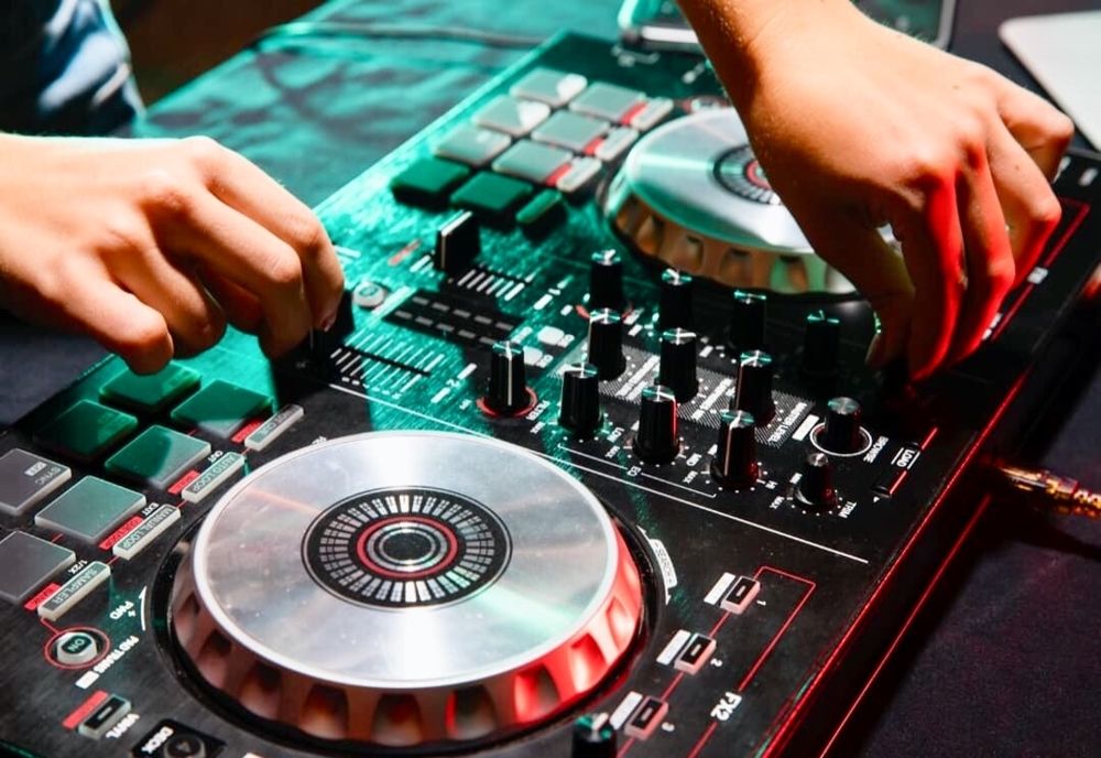 Winter Music Fest 2019. Un nou festival de muzică electronică în prag de sărbători, în Râmnic