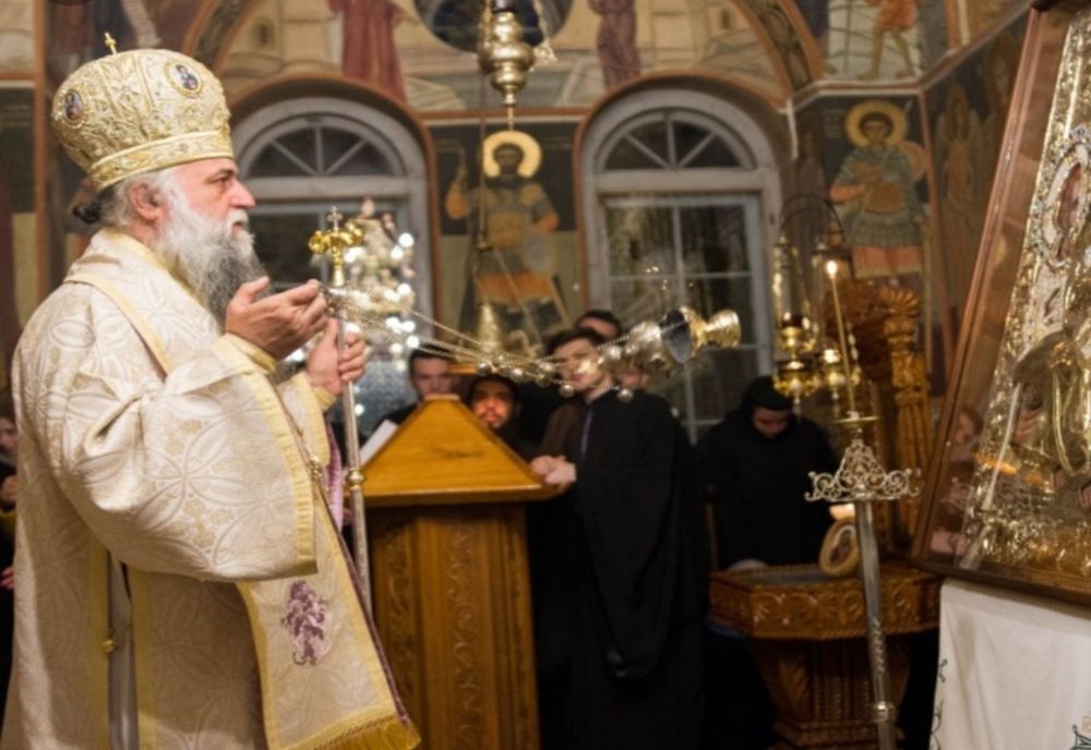 IPS Varsanufie: Nașterea Domnului, dorul nesfârșit al lui Dumnezeu după oameni