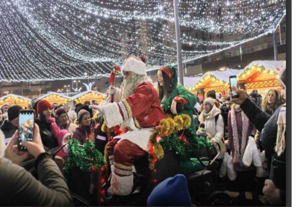 Moș Nicolae va veni la kilometrul 0 al Râmnicului