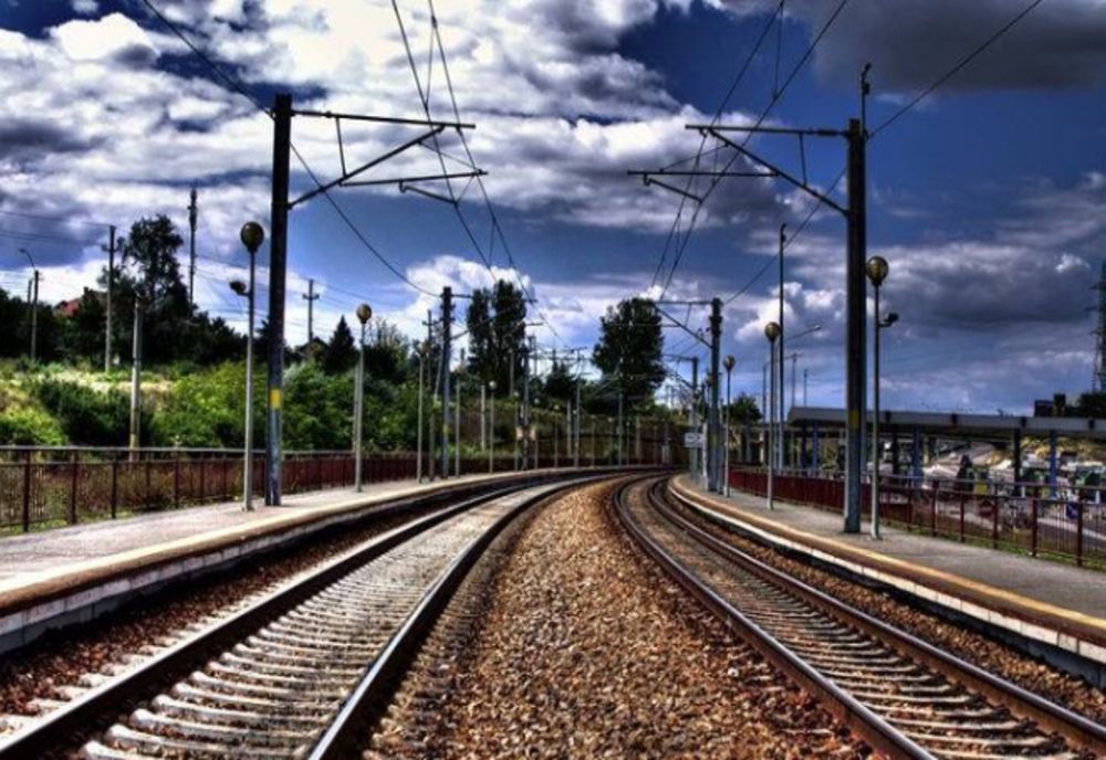 Trafic feroviar blocat la Orlești