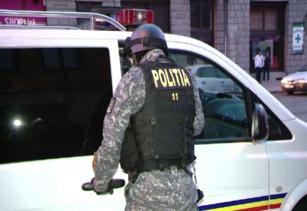 23 de percheziţii în Bucureşti, Vâlcea şi Argeş