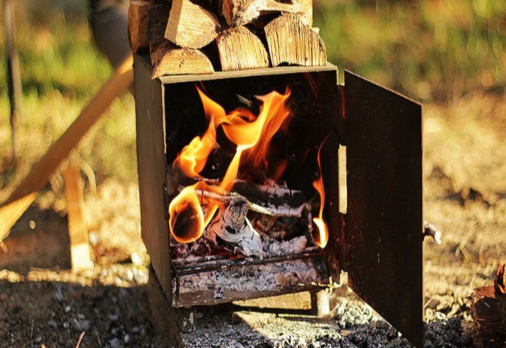 Incendiu la o locuință din Paușești, Vâlcea