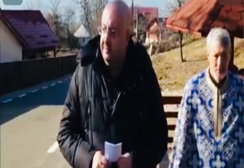 Drum bun către mănăstirea Surpatele! Drumul a fost modernizat