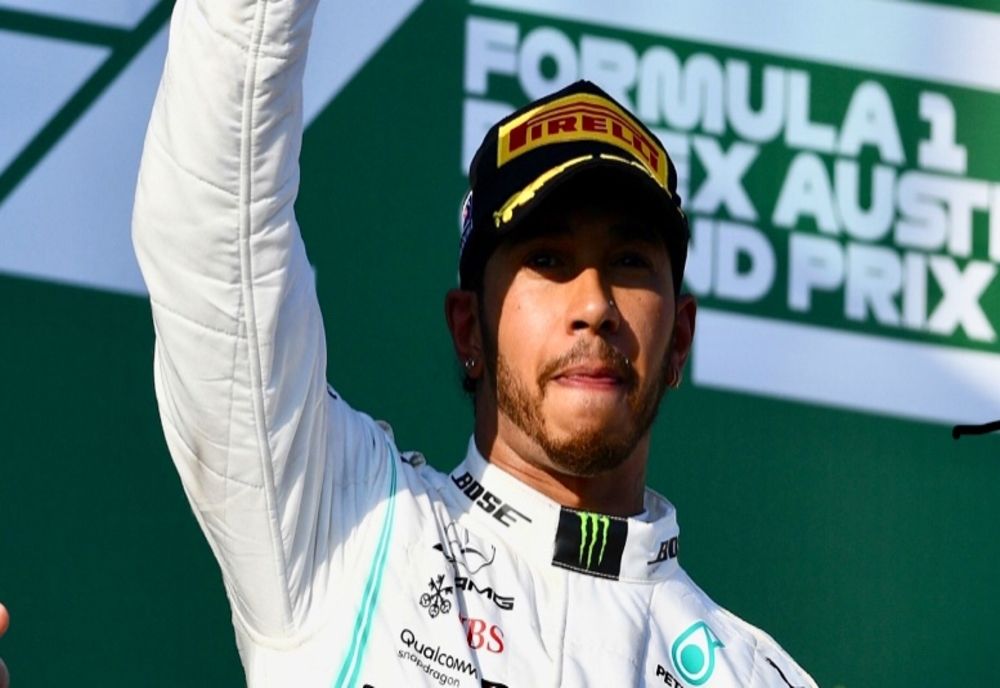 Lewis Hamilton, donație uriaşă pentru Australia