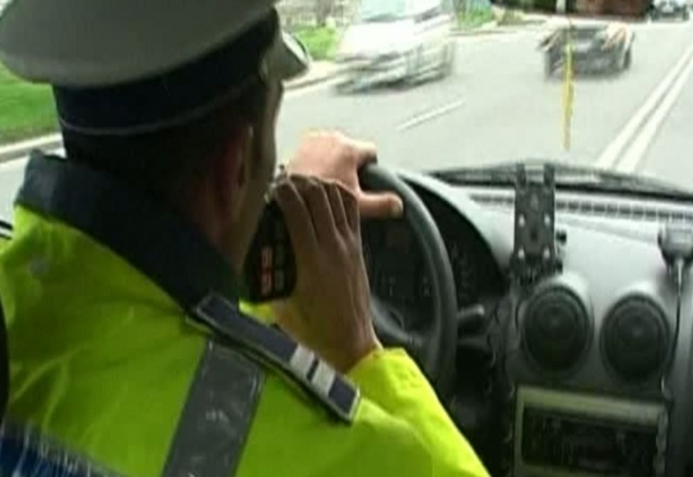 Urmărit în trafic de poliție