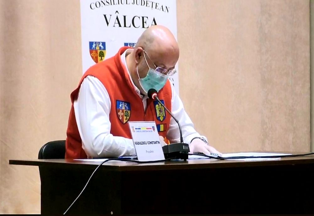 Aparat de testare COVID-19 în Vâlcea