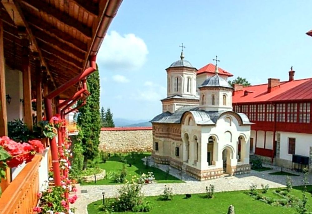 Istoricul Florin Epure, despre ctitorul uneia dintre cele mai frumoase mănăstiri din România, mănăstirea Arnota, Vâlcea 