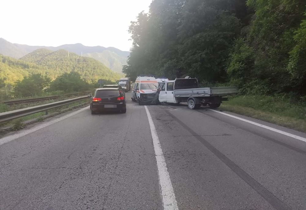 Trafic rutier întrerupt pe DN 7