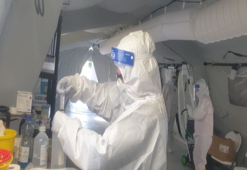 95 de cazuri noi de COVID-19 în judetul Argeș