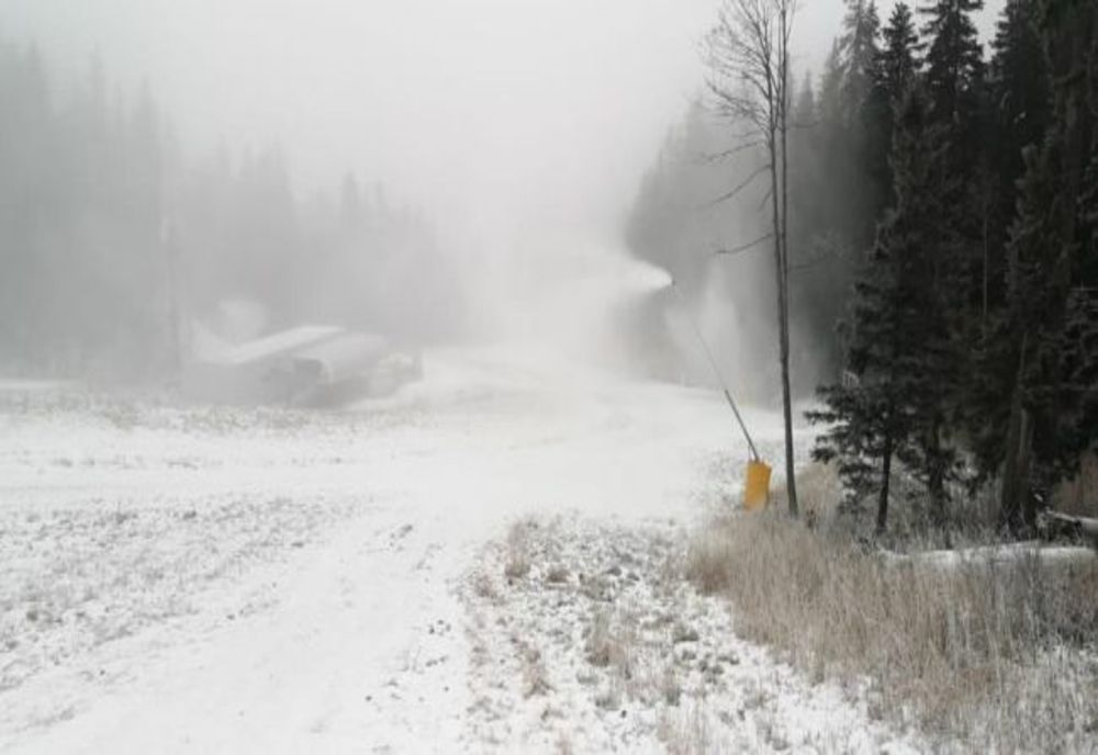 A fost reluată circulația pe DN 7 Râmnicu Vâlcea- Sibiu. Pasagerii care au bilete la trenurile afectate vor primi contravaloarea acestora 
