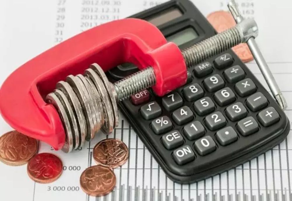 Românii își vor putea amâna, din nou, plata ratelor bancare