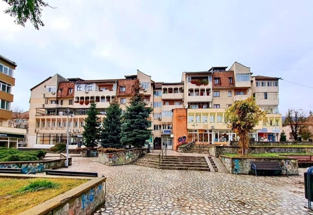 Peste 63 milioane de lei pentru eficientizarea energetică a 7 blocuri și a sediului Primăriei Râmnicu Vâlcea