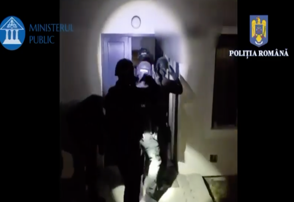 ZECI DE PERCHEZIȚII ÎN ȚARĂ: VIZATE INFRACȚIUNI ÎMPOTRIVA ORDINII CONSTITUȚIONALE ȘI EXTREMISM