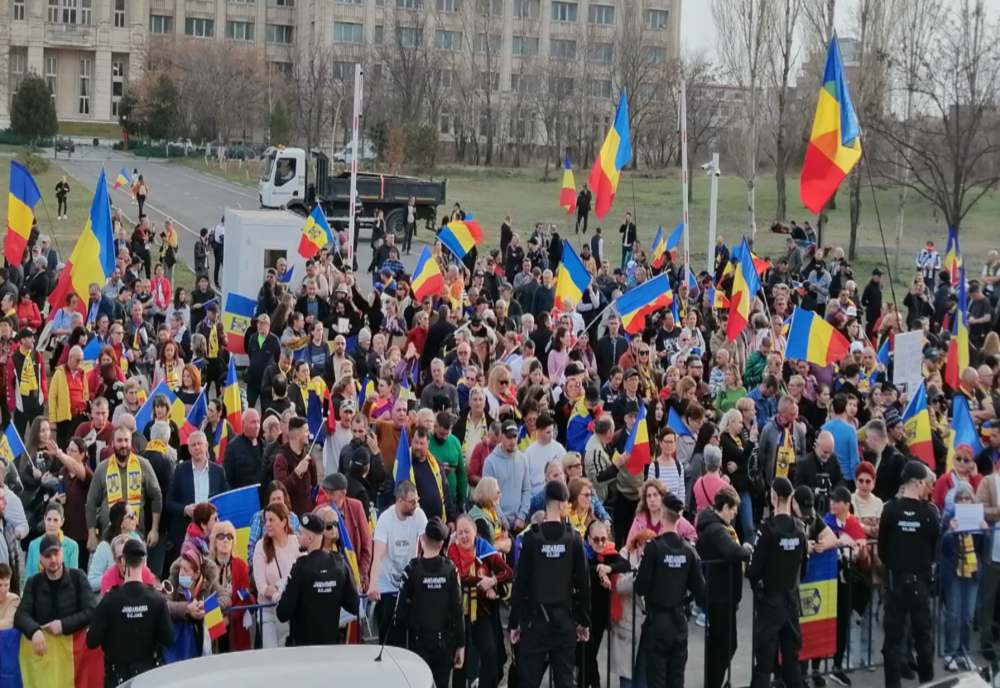 CONFEDERAȚIILE SINDICALE SE MOBILIZEAZĂ PENTRU UN PROTEST COMUN, PE 29 OCTOMBRIE, LA BUCUREŞTI