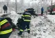 Accident pe un drum judeţean din Vâlcea. Două maşini s-au ciocnit frontal
