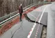 Alunecări de teren la Vâlcea. Ploile din ultimele ore au afectat mai multe zone 